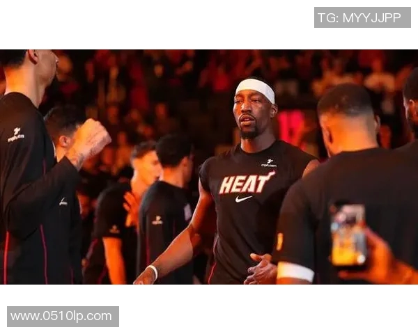 热火队球员备战新赛季，冲击季前热身赛冠军