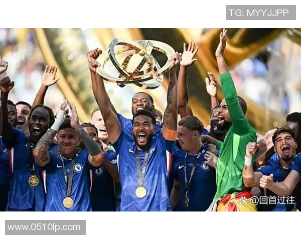 西甲冬季转会窗口最新动态分析及各队引援策略探讨